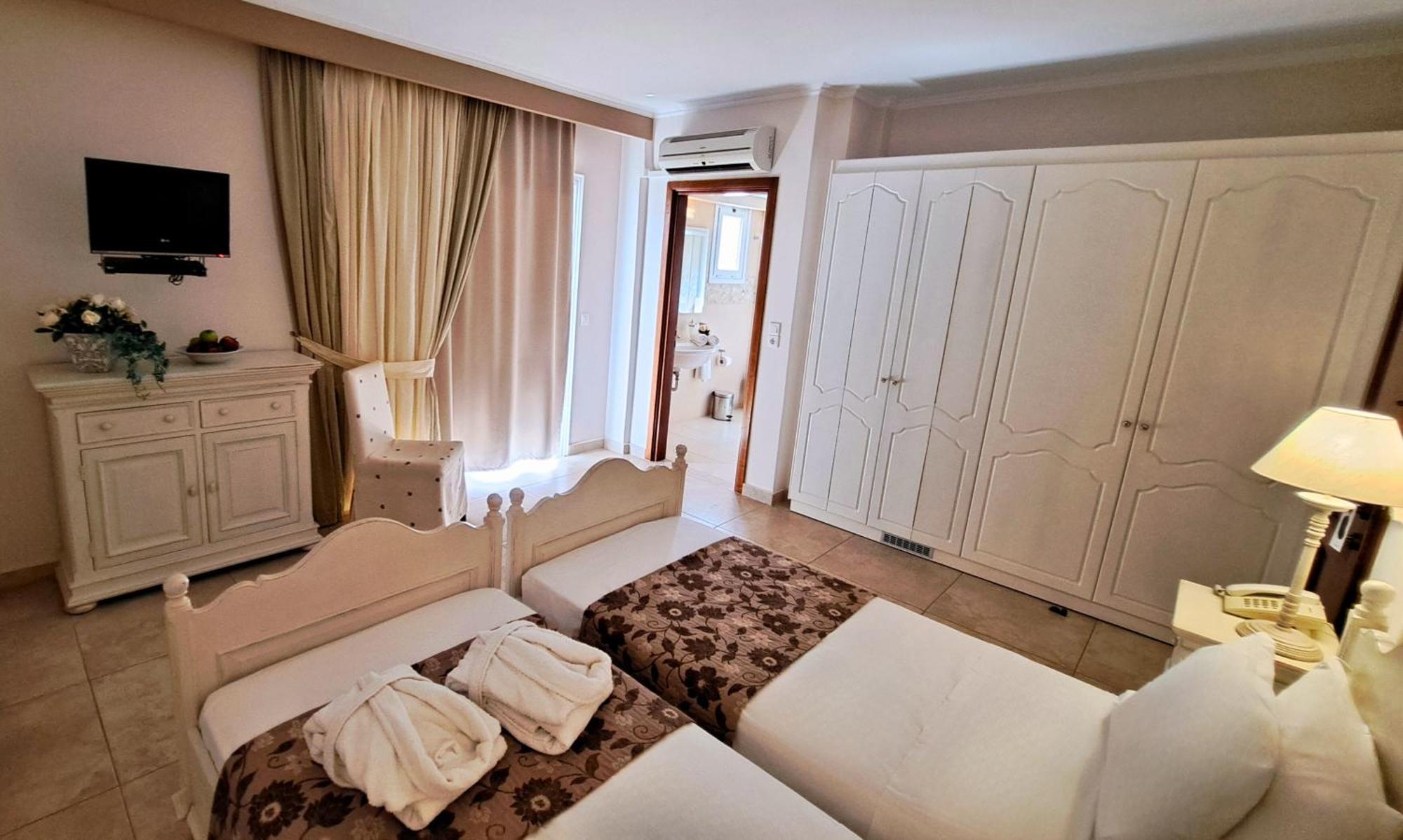 Hotel Astron Princess 카르파토스 외부 사진