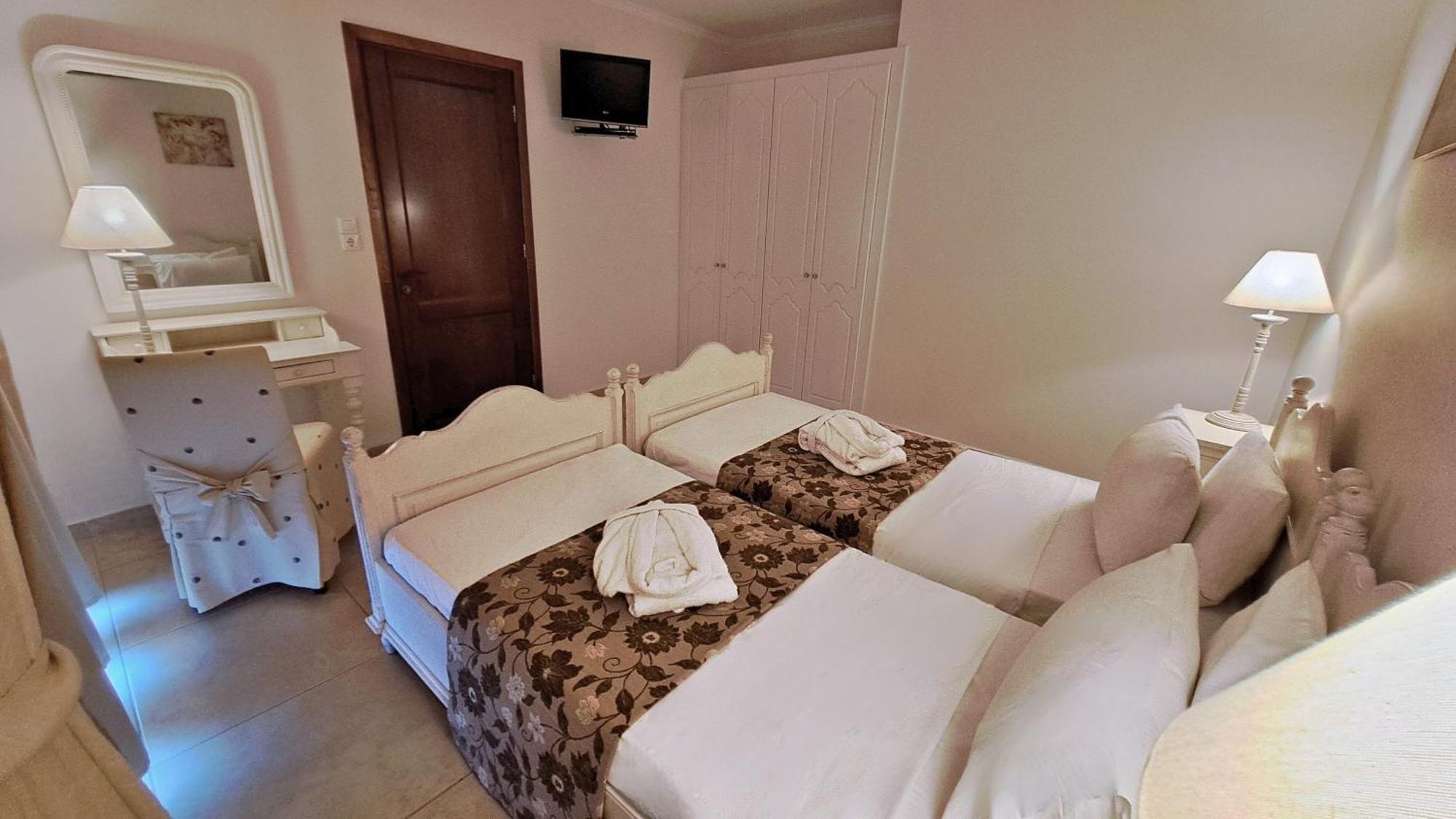 Hotel Astron Princess 카르파토스 외부 사진